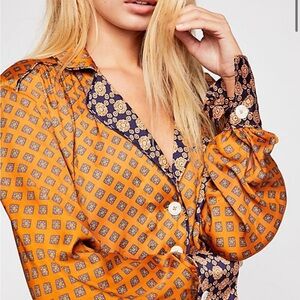 Free People Silk Like Button Down Tied Shirt Sz L